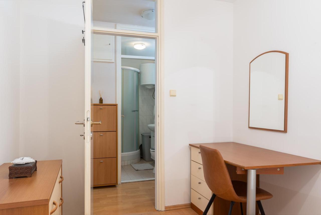 Adriatic Charm: Coastal Heaven Of Dubrovnik Apartment Ngoại thất bức ảnh